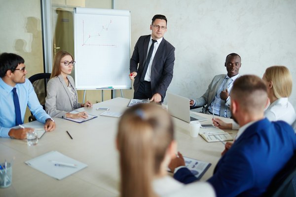 Astuces pratiques pour réussir votre carrière et formation